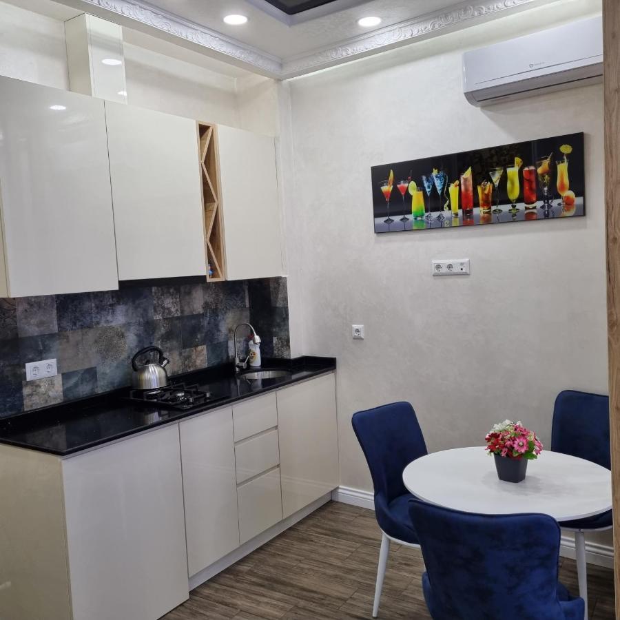 Apartment In Batumi For Dar Tower Eksteriør bilde